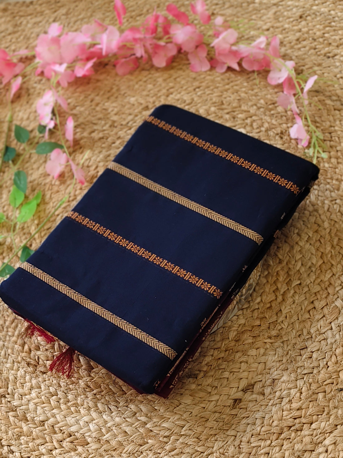 Velthari Symphony - Navy Blue & Maroon - Kanchi Cotton Saree