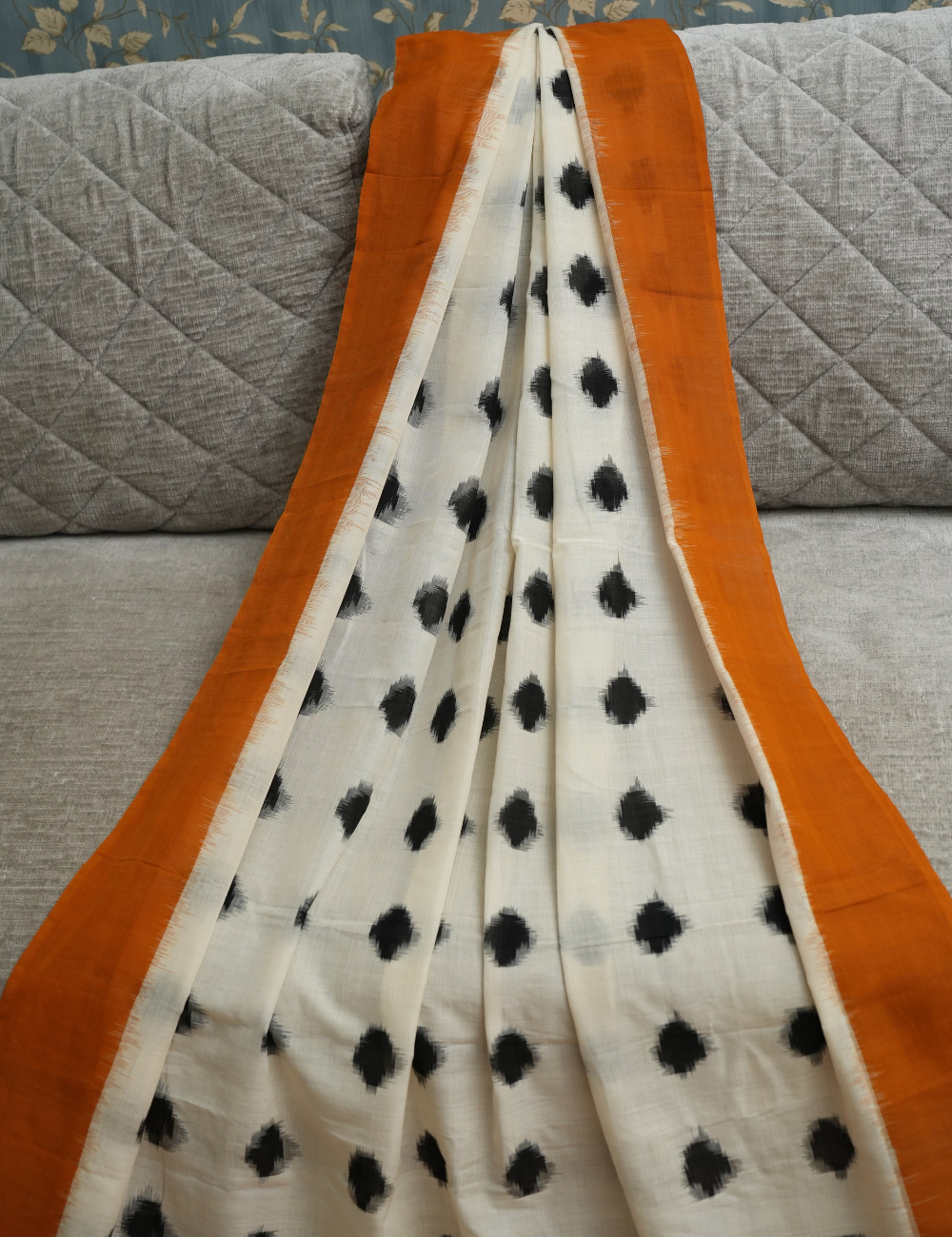 Ivory Cascade - White & Yellow - Double Ikat Pochampally Saree