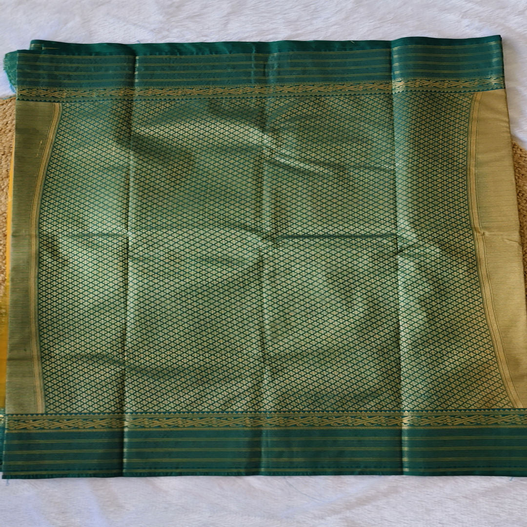 Varnam Collection - Sowgandhika - Kanchi Semi-Silk Saree