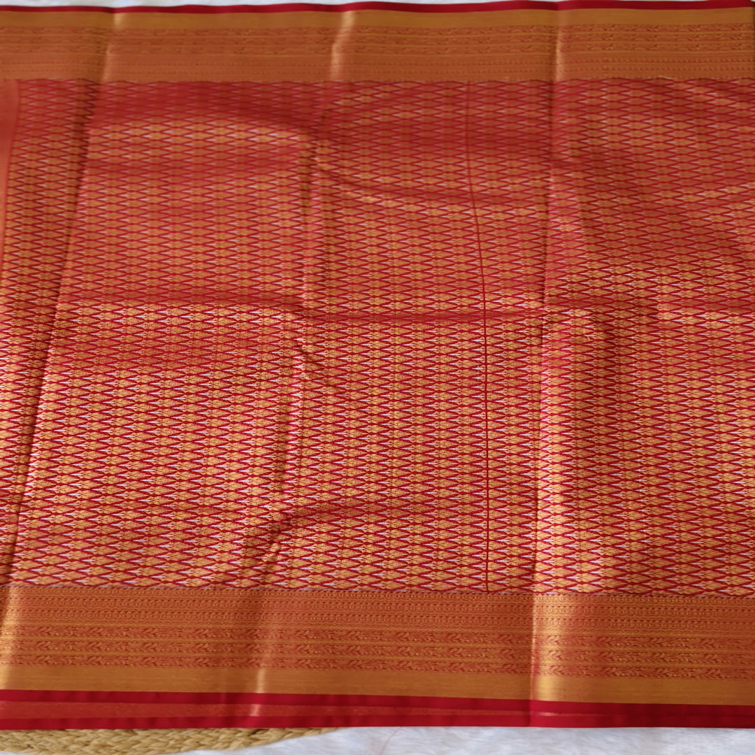 Varnam Collection - Hiranmayi - Kanchi Semi-Silk Saree