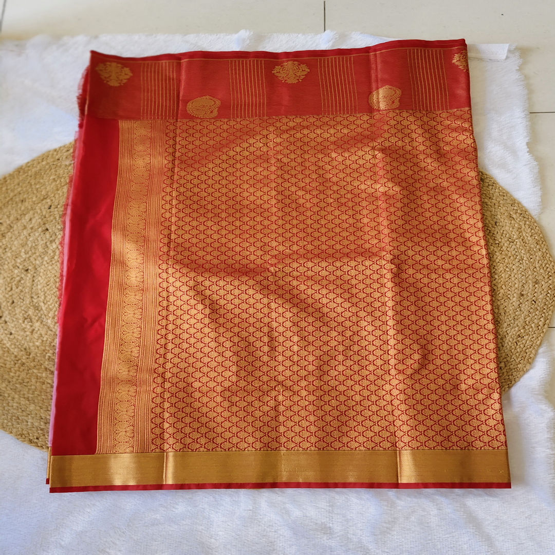 Varnam Collection - Anvitha - Kanchi Semi-Silk Saree